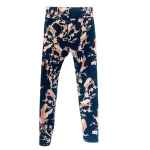 MinkPink Leggings with Beautiful Crane and Blossom Pattern